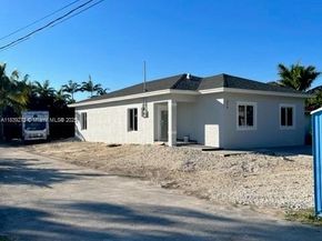 1985 NW 152nd St, Miami Gardens FL 33054