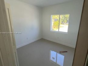 1985 NW 152nd St, Miami Gardens FL 33054