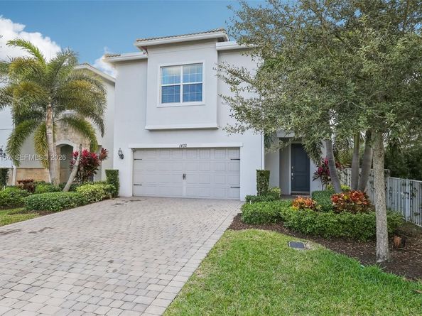 1402 Myrtle Oak Ter, Hollywood FL 33021