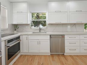 1523 Johnson St, Hollywood FL 33020