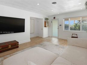 1523 Johnson St, Hollywood FL 33020