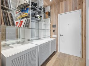 2001 Meridian Ave 518, Miami Beach FL 33139