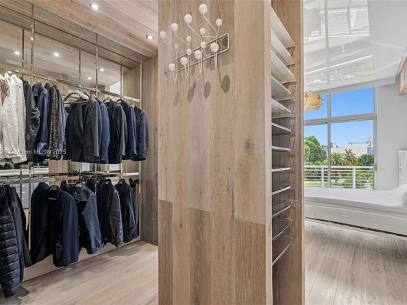 2001 Meridian Ave 518, Miami Beach FL 33139