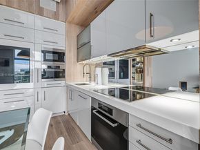 2001 Meridian Ave 518, Miami Beach FL 33139