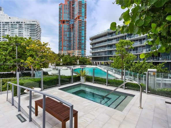 1 Collins Ave 108, Miami Beach FL 33139