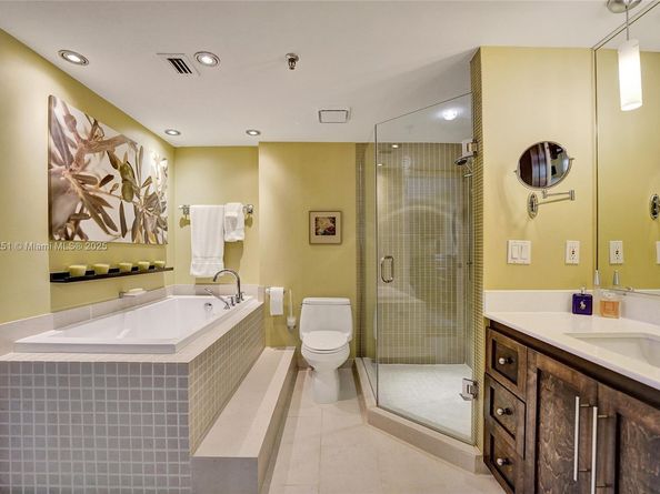 17700 N Bay Rd 608, Sunny Isles Beach FL 33160