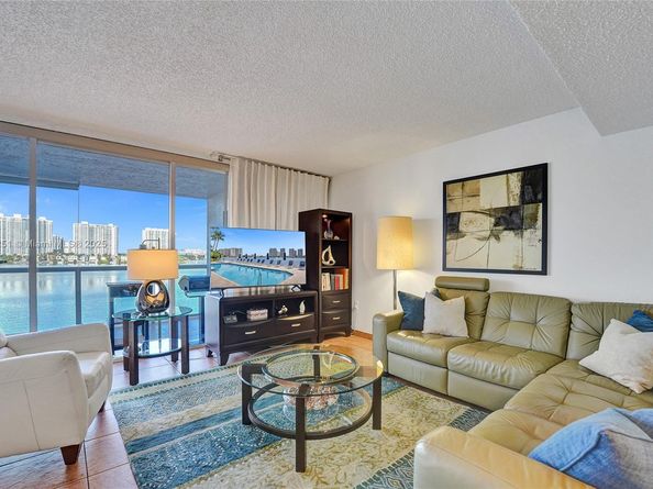 17700 N Bay Rd 608, Sunny Isles Beach FL 33160