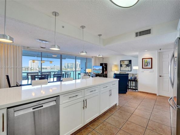 17700 N Bay Rd 608, Sunny Isles Beach FL 33160