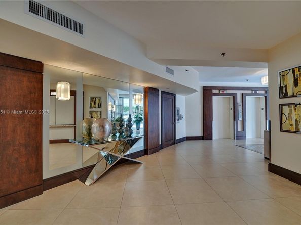 17700 N Bay Rd 608, Sunny Isles Beach FL 33160