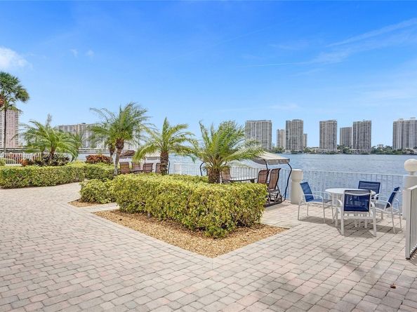 17700 N Bay Rd 608, Sunny Isles Beach FL 33160