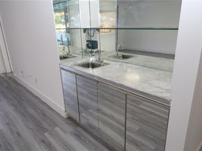 16531 NE 35th Ave 103, North Miami Beach FL 33160