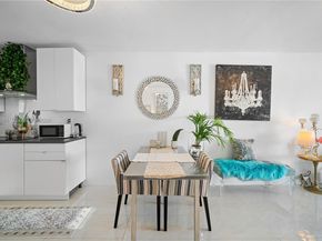 13105 Ixora Ct 302, North Miami FL 33181