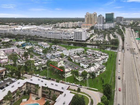 7610 SW 82nd St J207, Miami FL 33143