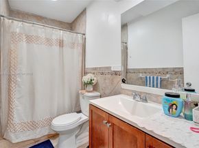 7610 SW 82nd St J207, Miami FL 33143