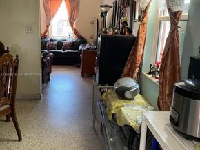 Undisclosed Address #A11946018, Miami FL 33127