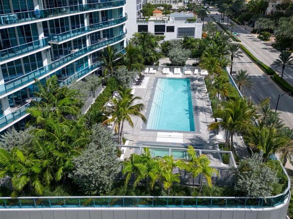 17550 Collins Ave 1003, Sunny Isles Beach FL 33160