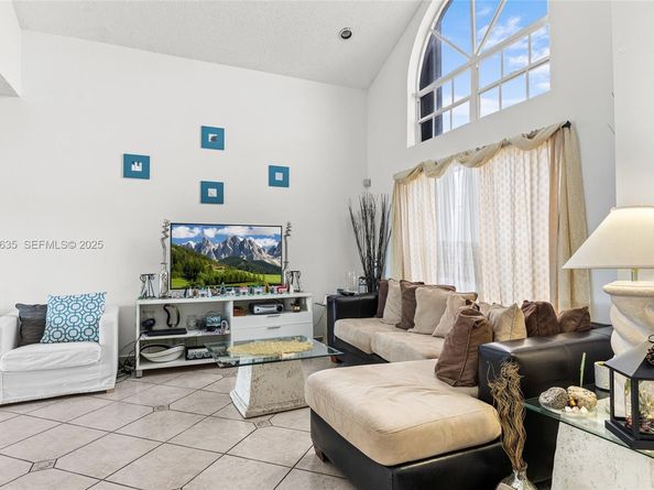 4687 SW 153rd Ct, Miami FL 33185