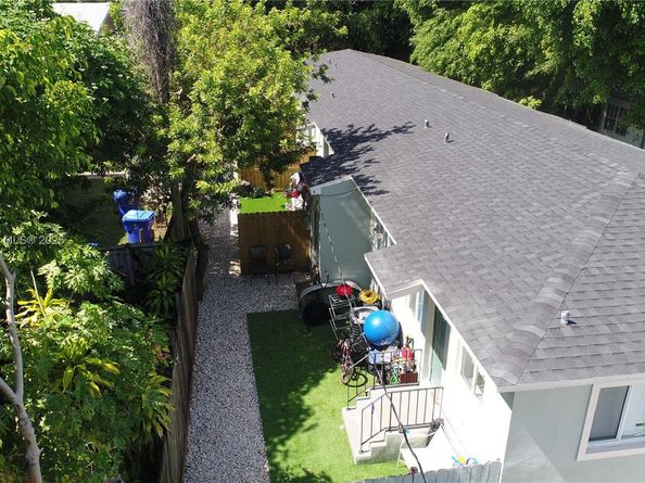 1514 SW 6th St, Miami FL 33135