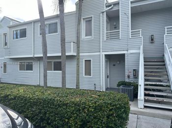 3473 NW 44th St
