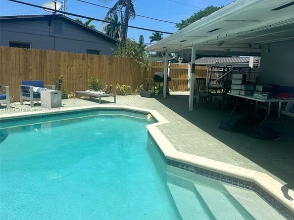 4361 SW 49th Ct, Dania Beach FL 33314