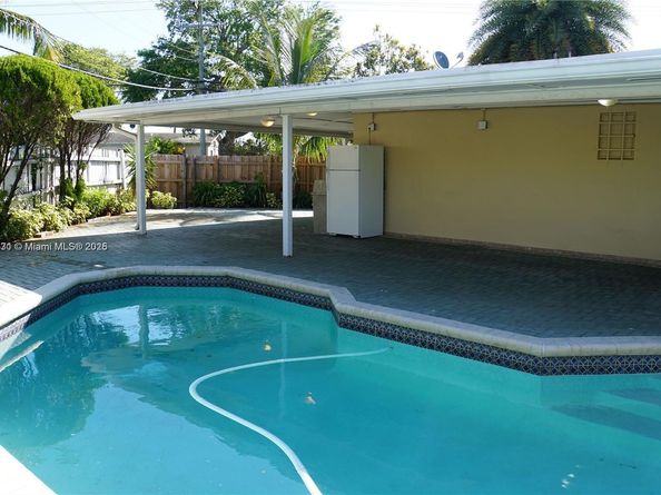 4361 SW 49th Ct, Dania Beach FL 33314