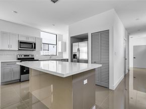 225 NW 40th Ct, Miami FL 33126