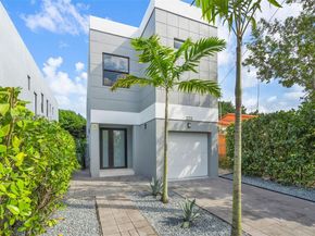 225 NW 40th Ct, Miami FL 33126