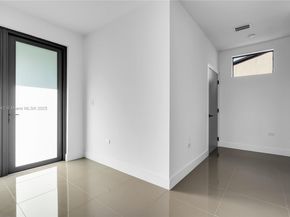 225 NW 40th Ct, Miami FL 33126