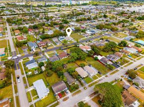 4451 SW 21st St, West Park FL 33023