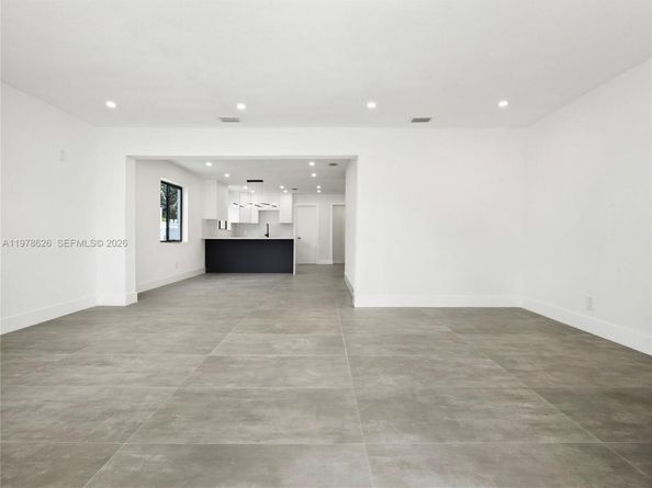 4451 SW 21st St, West Park FL 33023