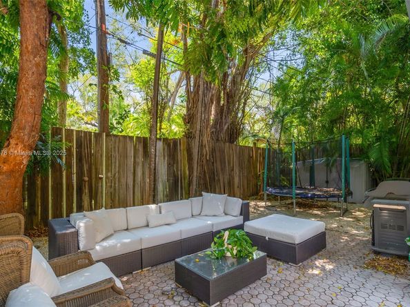 3865 Poinciana Ave, Miami FL 33133