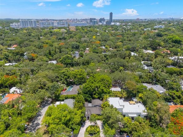 3865 Poinciana Ave, Miami FL 33133