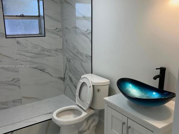 4215 NW 197th St, Miami Gardens FL 33055