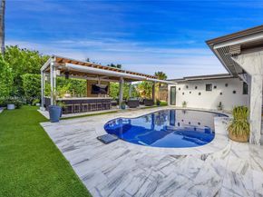 5501 Mckinley St, Hollywood FL 33021