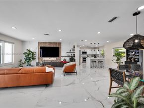 5501 Mckinley St, Hollywood FL 33021