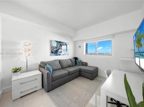 460 NE 28th St 2006, Miami FL 33137