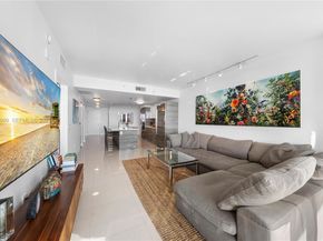 460 NE 28th St 2006, Miami FL 33137