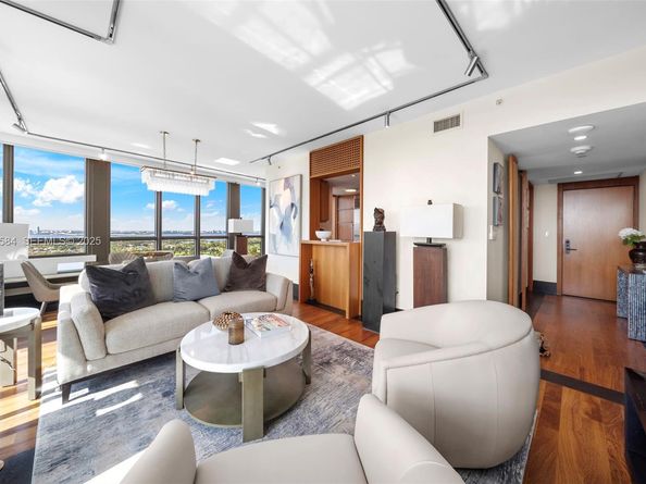 101 20th St 3202, Miami Beach FL 33139