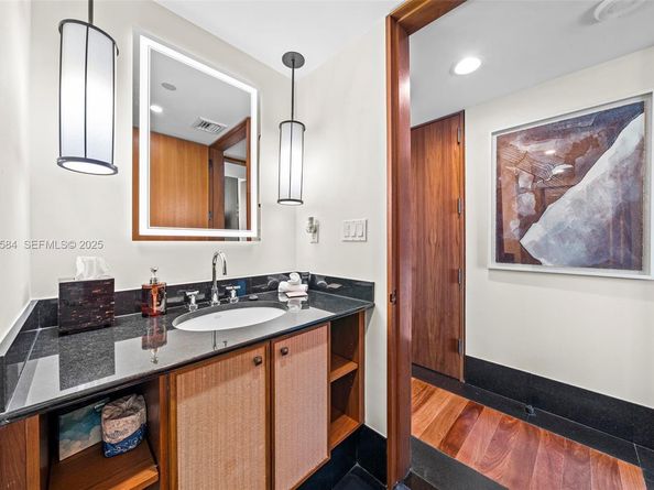 101 20th St 3202, Miami Beach FL 33139