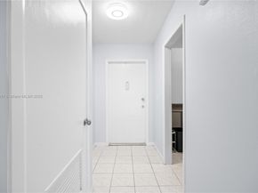 4200 NW 3rd Ct 116, Plantation FL 33317