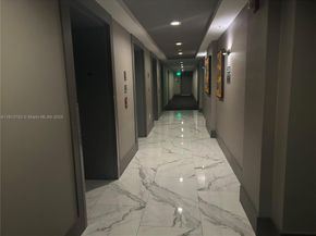 185 SE 14th Ter 1812, Miami FL 33131