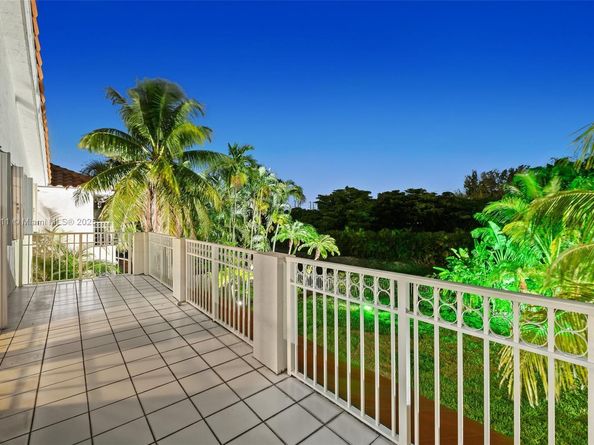 5194 NW 106th Ave, Doral FL 33178