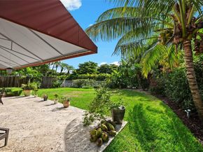 5194 NW 106th Ave, Doral FL 33178