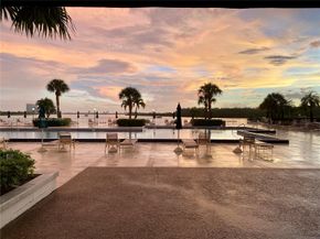 500 Bayview Dr 221, Sunny Isles Beach FL 33160