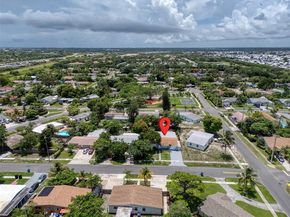 658 SW 1st Ct, Boynton Beach FL 33426