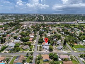 658 SW 1st Ct, Boynton Beach FL 33426