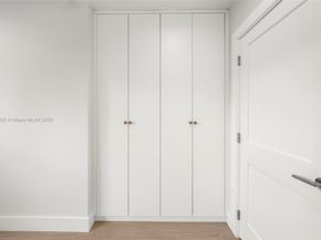 10945 SW 75th Ct, Pinecrest FL 33156