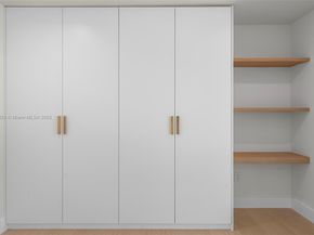 10945 SW 75th Ct, Pinecrest FL 33156