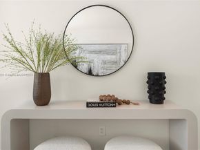 10945 SW 75th Ct, Pinecrest FL 33156