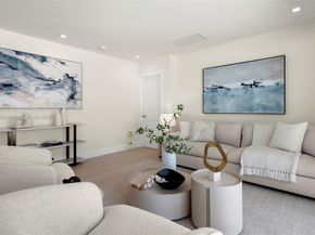 10945 SW 75th Ct, Pinecrest FL 33156